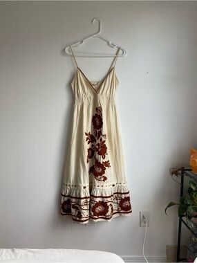 Vintage Mint Dress with Floral Embroidery and Beading